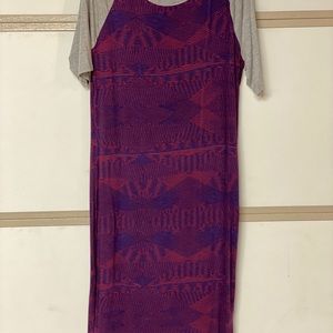 Raglan sleeve dress